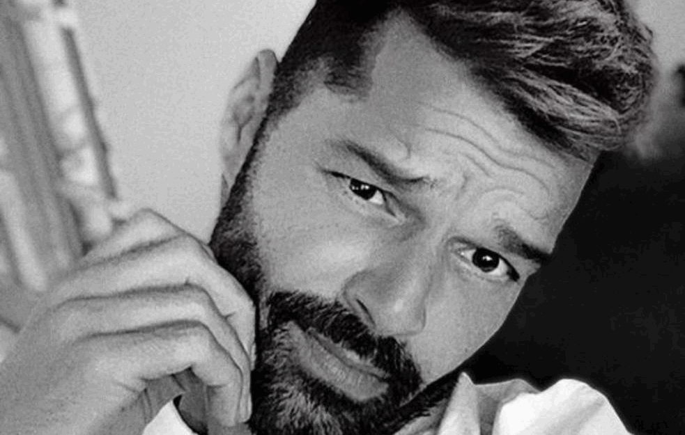 SKANDAL: Riki Martin optužen za <span style='color:red;'><b>INCEST</b></span>?!